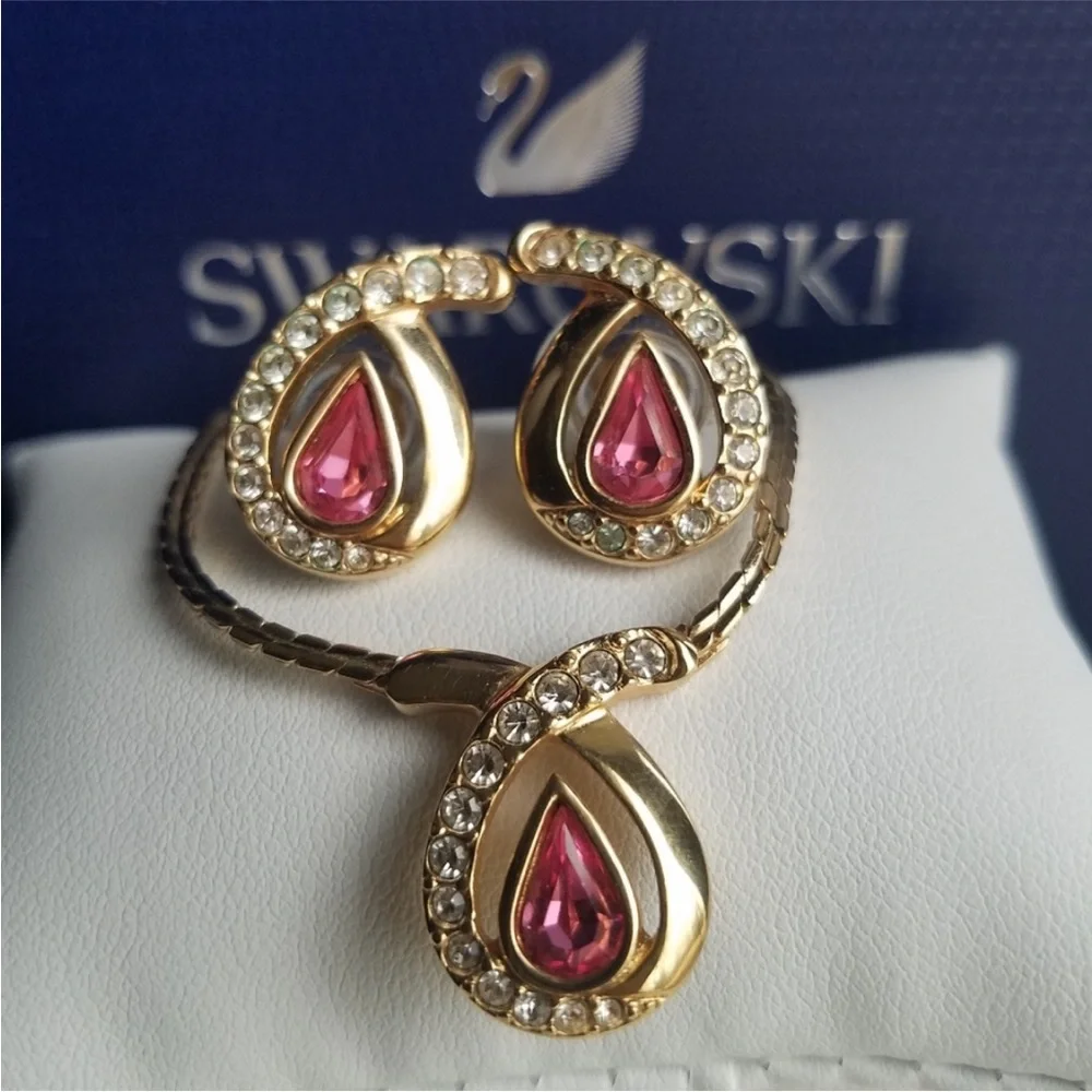 AUTHENTIC Swarovski 24k Gold Plated Pink Teardrop Earrings Vintage RARE